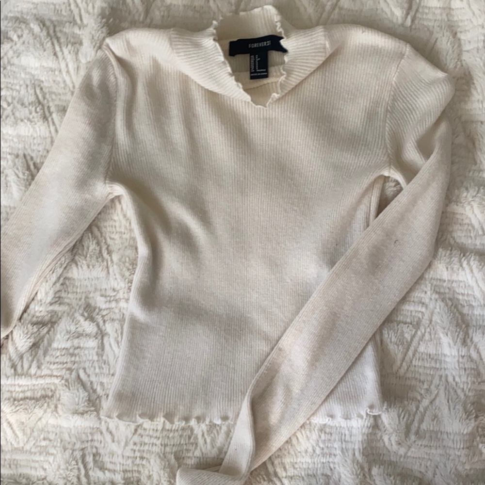 Turtle neck long sleeve